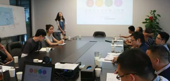 J9.COM第二期员工转正评审会成功进行