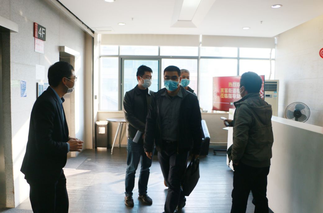 多志成城，携手抗疫 | 筼筜街路主任苏克一行光临J9.COM领导复工情况